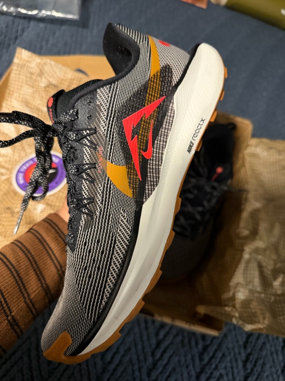 Nike Reactx Pegasus trail 5: Black/ desert men’s: 6.5 women’s 8 - Picture 3 of 8